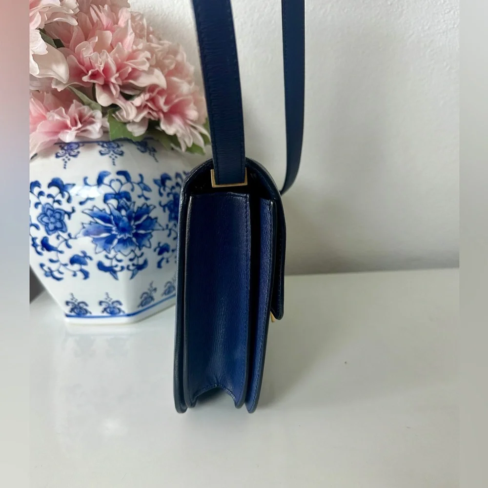 Celine medium box bag in blue and leige leather - Picture 6 of 10